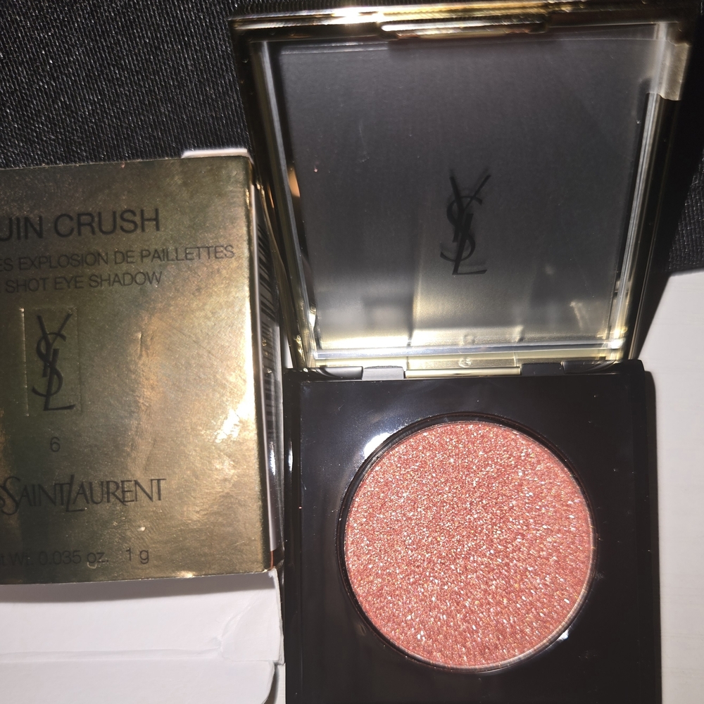 Yves Saint Laurent Sequin Crush Eyeshadow - Shimmering Pink
